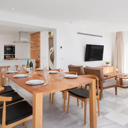 Aparthotel Ocean Suites By Upper Luxury Housing - Parque Santiago